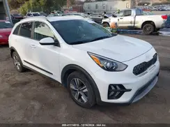 KNDCB3LC5N5546642 2022 KIA NIRO