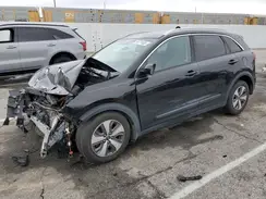 KNDCB3LC6H5051354 2017 KIA NIRO