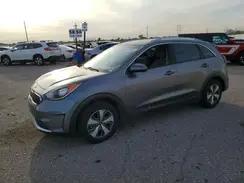 KNDCB3LC6H5075329 2017 KIA NIRO