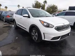KNDCB3LC6H5078781 2017 KIA NIRO
