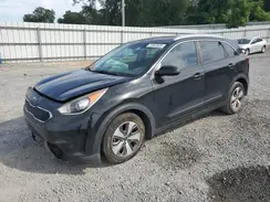 KNDCB3LC6H5081289 2017 KIA NIRO