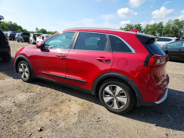 KNDCB3LC6H5094141 2017 KIA NIRO - Image 2