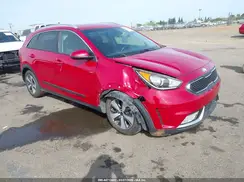 KNDCB3LC6H5101248 2017 KIA NIRO