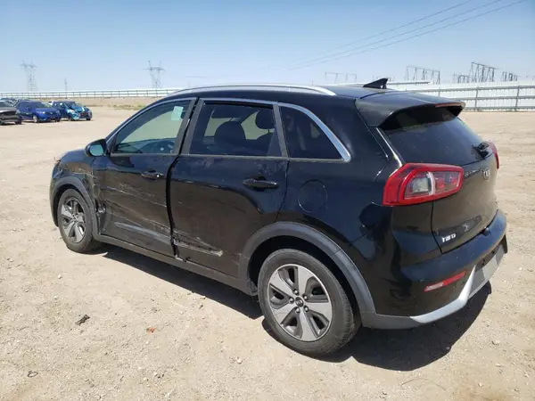 KNDCB3LC6H5102142 2017 KIA NIRO - Image 2