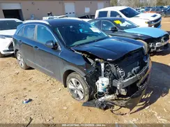 KNDCB3LC6J5109386 2018 KIA NIRO