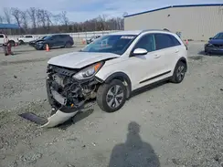KNDCB3LC6J5109971 2018 KIA NIRO