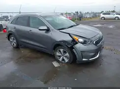 KNDCB3LC6J5128391 2018 KIA NIRO