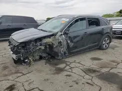 KNDCB3LC6J5129329 2018 KIA NIRO