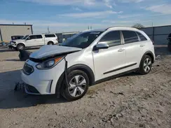 KNDCB3LC6J5171497 2018 KIA NIRO