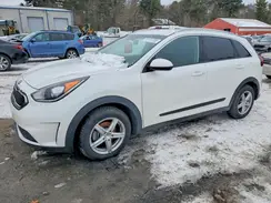 KNDCB3LC6J5189658 2018 KIA NIRO