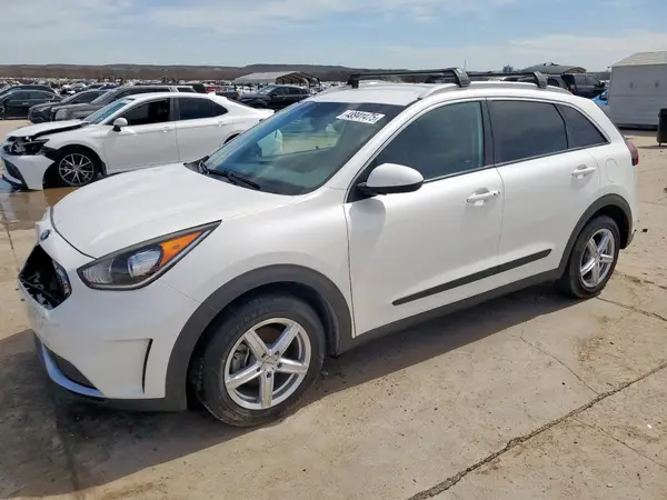 KNDCB3LC6J5189658 2018 KIA NIRO - Image 1