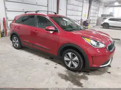 KNDCB3LC6J5195184 2018 KIA NIRO