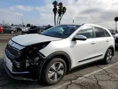 KNDCB3LC6J5203865 2018 KIA NIRO