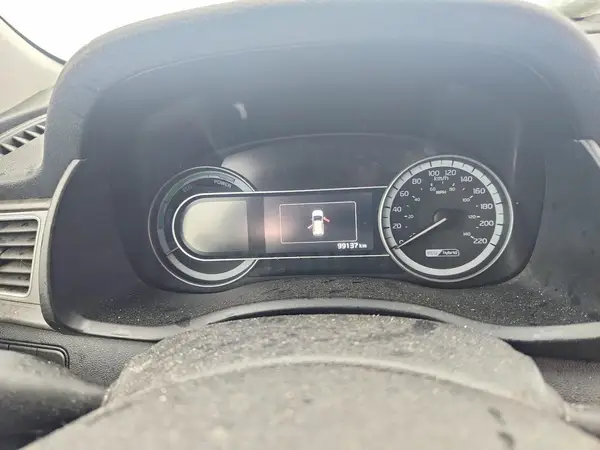 KNDCB3LC6J5204644 2018 KIA NIRO - Image 8