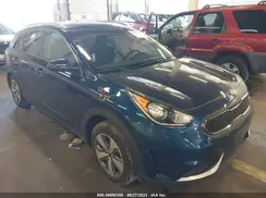 KNDCB3LC6J5205535 2018 KIA NIRO