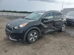 KNDCB3LC6K5217878 2019 KIA NIRO