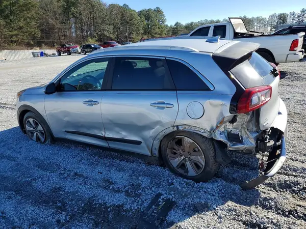 KNDCB3LC6K5230842 2019 KIA NIRO - Image 2