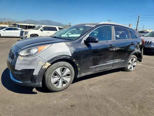KNDCB3LC6K5245518 2019 KIA NIRO