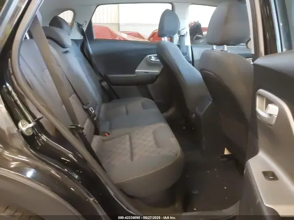 KNDCB3LC6K5252775 2019 KIA NIRO - Image 8