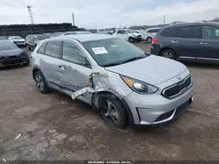 KNDCB3LC6K5302848 2019 KIA NIRO