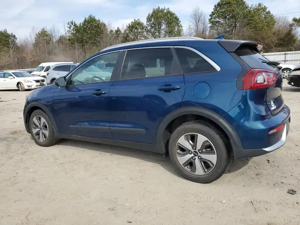 KNDCB3LC6K5313123 2019 KIA NIRO - Image 2