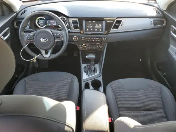 KNDCB3LC6K5336546 2019 KIA NIRO - Image 8