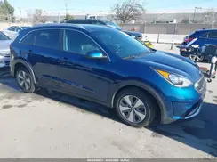KNDCB3LC6K5339334 2019 KIA NIRO