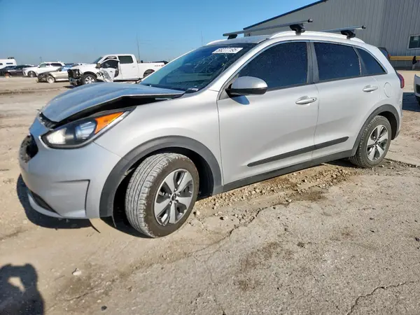 KNDCB3LC6K5350981 2019 KIA NIRO - Image 1