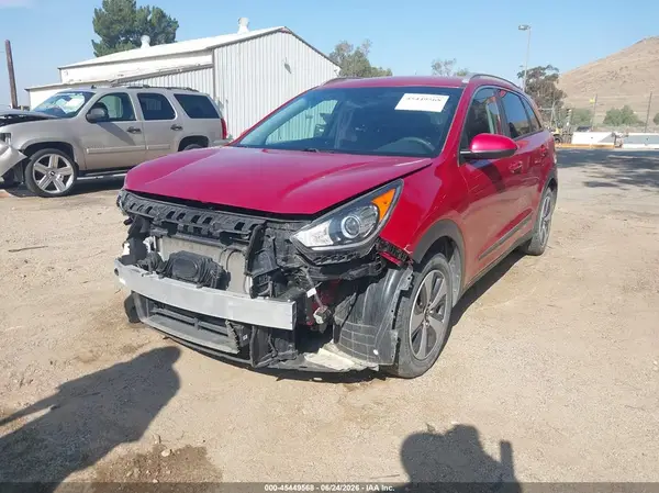 KNDCB3LC6K5352603 2019 KIA NIRO - Image 2