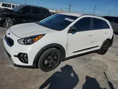 KNDCB3LC6L5368544 2020 KIA NIRO