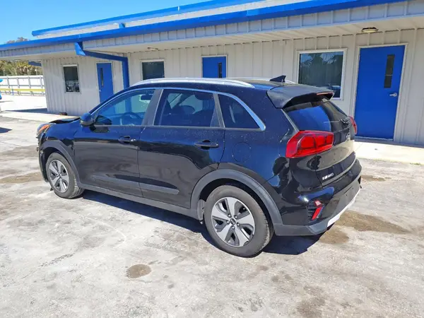 KNDCB3LC6L5369760 2020 KIA NIRO - Image 2
