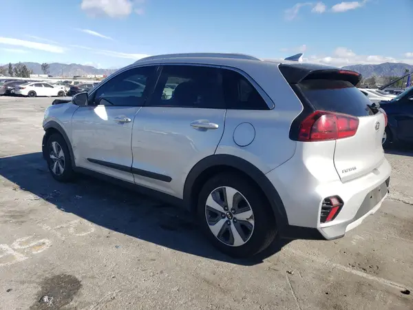 KNDCB3LC6L5394187 2020 KIA NIRO - Image 2