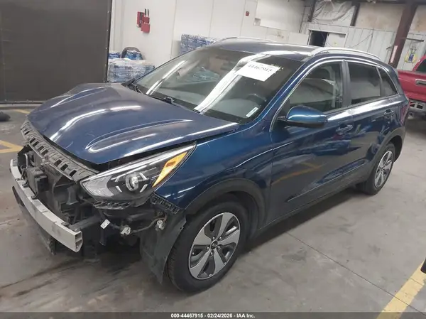 KNDCB3LC6L5397736 2020 KIA NIRO - Image 2