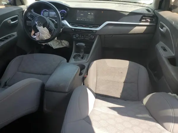 KNDCB3LC6L5398319 2020 KIA NIRO - Image 8
