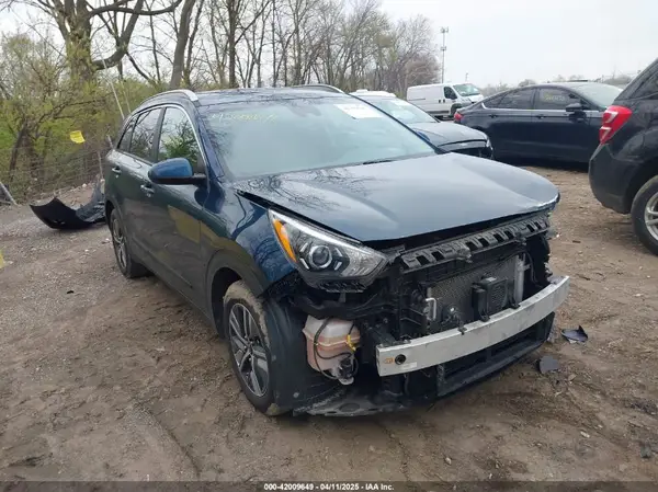 KNDCB3LC6L5425423 2020 KIA NIRO - Image 1