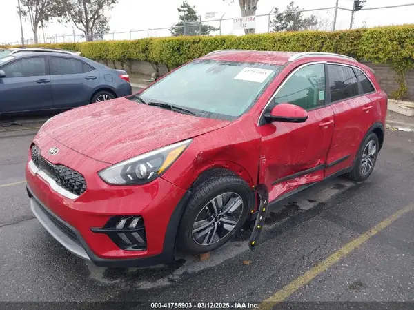 KNDCB3LC6M5471707 2021 KIA NIRO - Image 2