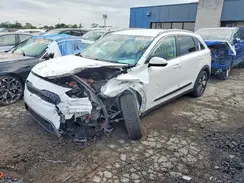 KNDCB3LC6N5500625 2022 KIA NIRO