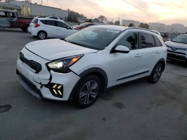 KNDCB3LC6N5503153 2022 KIA NIRO - Image 1