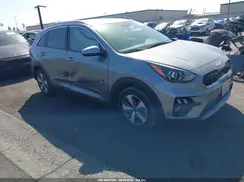 KNDCB3LC6N5505548 2022 KIA NIRO