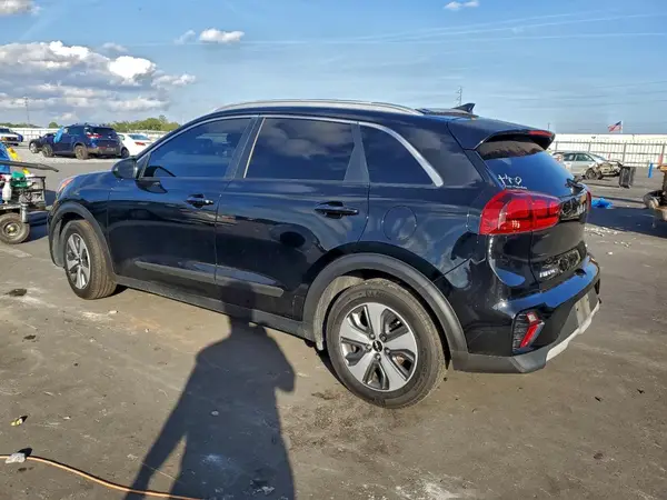 KNDCB3LC6N5539697 2022 KIA NIRO - Image 2