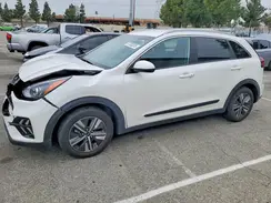 KNDCB3LC6N5548657 2022 KIA NIRO