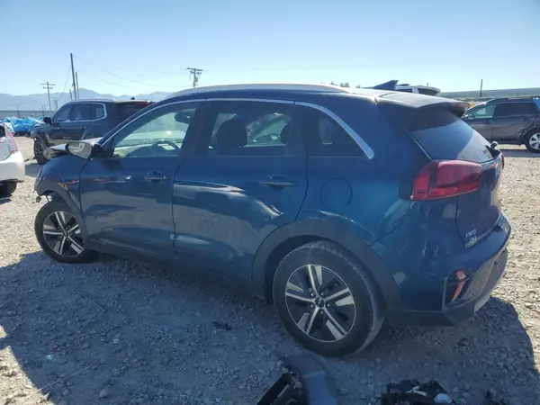 KNDCB3LC6N5549534 2022 KIA NIRO - Image 2