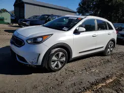 KNDCB3LC7H5039942 2017 KIA NIRO