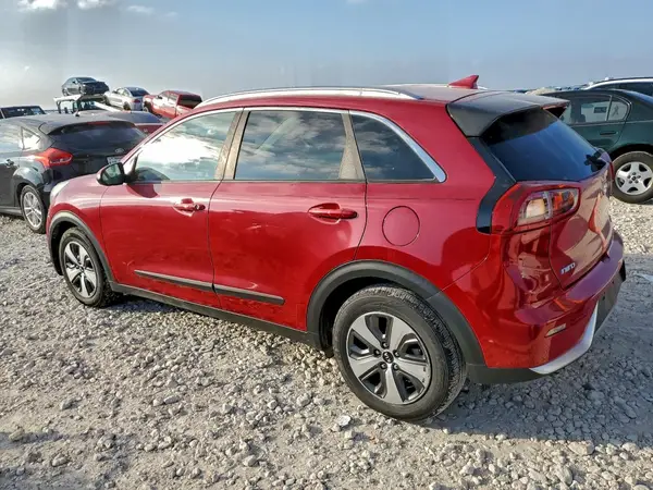 KNDCB3LC7H5040475 2017 KIA NIRO - Image 2