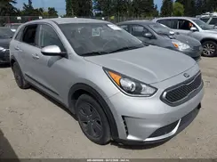 KNDCB3LC7H5059897 2017 KIA NIRO