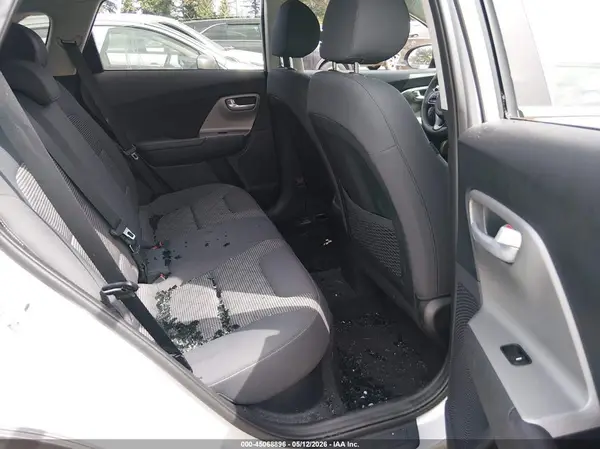 KNDCB3LC7H5059897 2017 KIA NIRO - Image 8