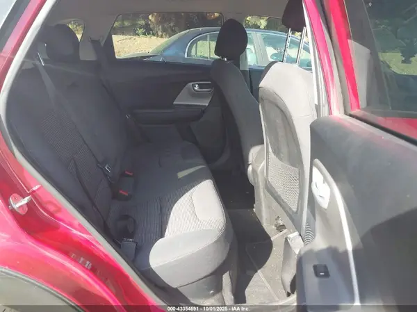 KNDCB3LC7H5063559 2017 KIA NIRO - Image 8