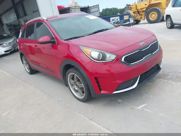 KNDCB3LC7H5064162 2017 KIA NIRO - Image 1