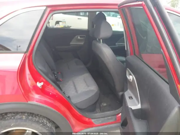 KNDCB3LC7H5064162 2017 KIA NIRO - Image 8