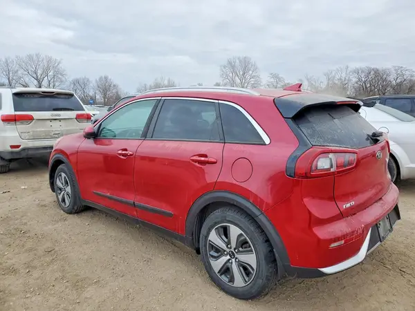 KNDCB3LC7H5078451 2017 KIA NIRO - Image 2